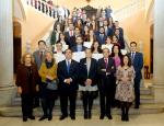 El Ayuntamiento entrega 36 premios de reconocimiento a los mejores expedientes académicos del curso 2016/17